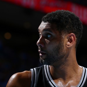 21+20+10+8🗿22年前的今天：邓肯总决赛G6砍准四双 率队夺冠