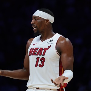 体育官网-可惜空砍！阿德巴约23中13砍全场最高32分 另有9板3断&amp;第三节11分