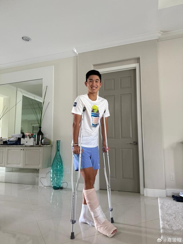 1745112348523038249.jpg 58ce9827gy1hzdjlrs9qpj23b04eo7wj.jpg